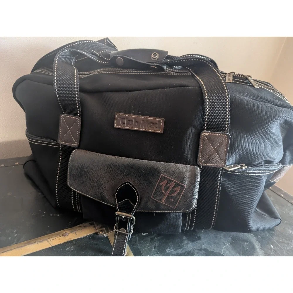 Vintage Club Med Duffel Bag Canvas Leather Trim Weekender Gym Travel